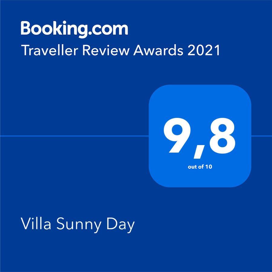 Villa Sunny Day Marathón Exteriör bild